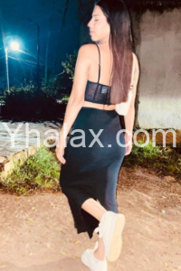 🌷Hola cariño soy Gaby Te ofrezco videos mios teniendo solita desnudita tocandome todo mi cuerpo.